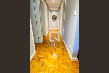 Apartamento à venda com 4 quartos, 210m² em Santa Cecilia, São Paulo