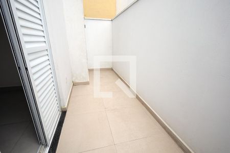Quintal de apartamento à venda com 2 quartos, 49m² em Vila Eldizia, Santo André
