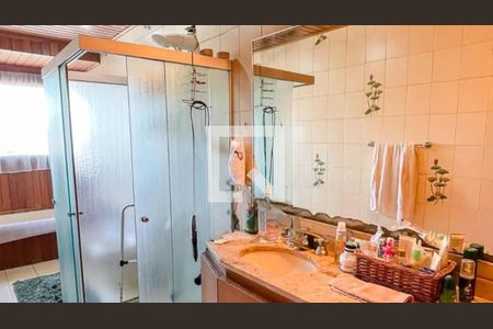Casa à venda com 4 quartos, 500m² em Jardim Sao Bento, São Paulo