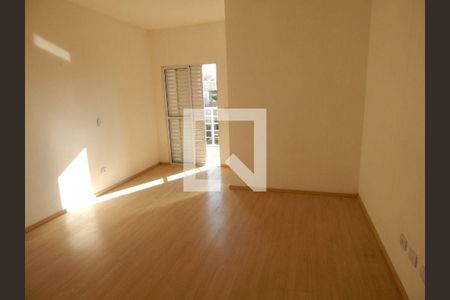 Casa à venda com 3 quartos, 300m² em Vila Granada, São Paulo