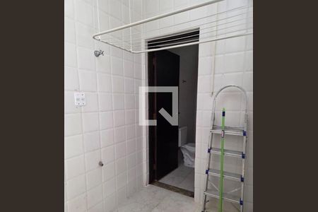 Casa à venda com 3 quartos, 303m² em Chácara Seis de Outubro, São Paulo