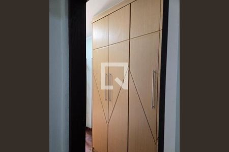 Casa à venda com 3 quartos, 303m² em Chácara Seis de Outubro, São Paulo