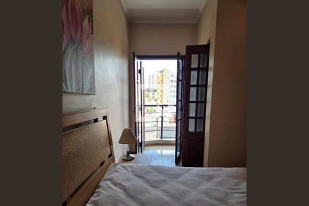 Casa à venda com 3 quartos, 303m² em Chácara Seis de Outubro, São Paulo