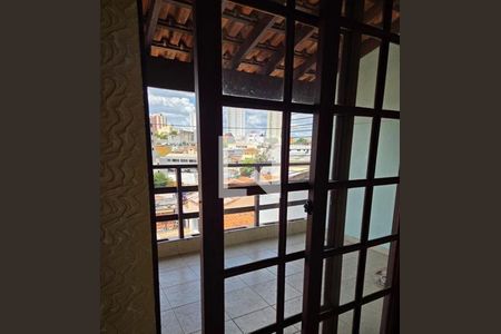Casa à venda com 3 quartos, 303m² em Chácara Seis de Outubro, São Paulo