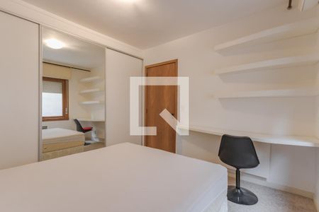 Quarto 2 de apartamento à venda com 2 quartos, 134m² em Petrópolis, Porto Alegre