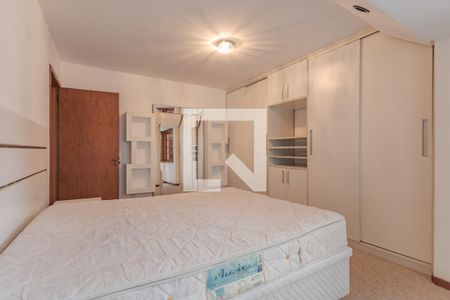 Quarto 1 de apartamento à venda com 2 quartos, 134m² em Petrópolis, Porto Alegre