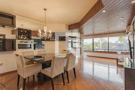 Sala de apartamento à venda com 2 quartos, 134m² em Petrópolis, Porto Alegre