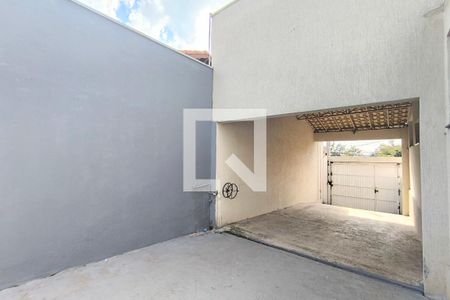 Garagem de casa à venda com 3 quartos, 178m² em Cecap, Jundiaí