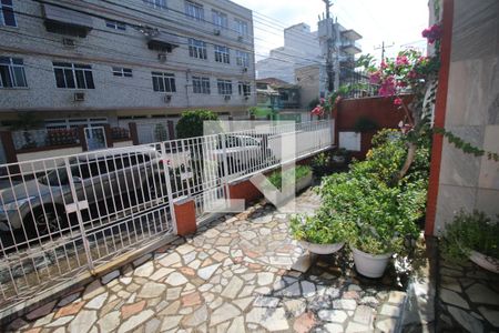 Quintal frente - Jardim de casa à venda com 5 quartos, 433m² em Vila da Penha, Rio de Janeiro