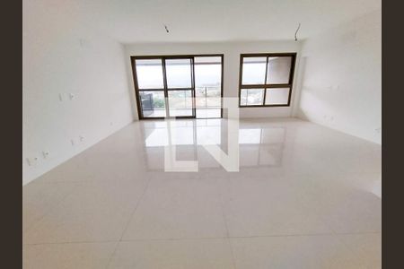 Apartamento à venda com 3 quartos, 156m² em Barra da Tijuca, Rio de Janeiro