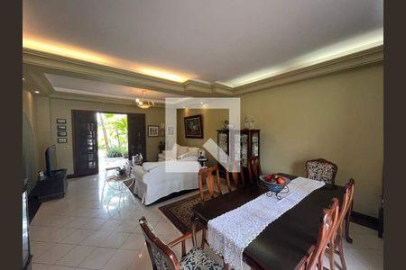 Casa à venda com 6 quartos, 371m² em Recreio dos Bandeirantes, Rio de Janeiro