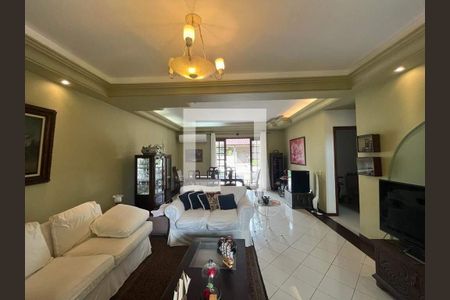 Casa à venda com 6 quartos, 371m² em Recreio dos Bandeirantes, Rio de Janeiro