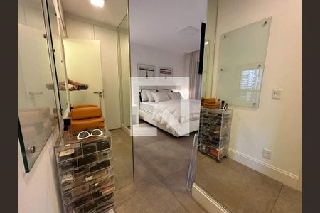 Apartamento à venda com 1 quarto, 70m² em Barra da Tijuca, Rio de Janeiro