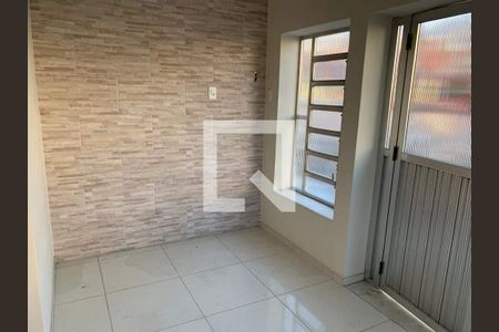 Casa à venda com 3 quartos, 110m² em Del Castilho, Rio de Janeiro