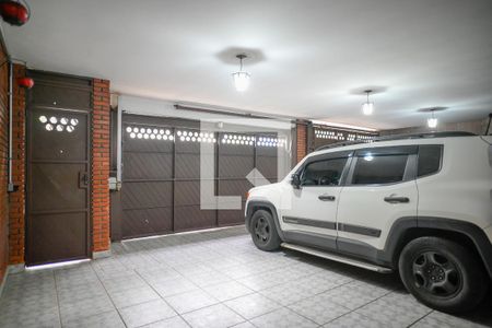 Garagem de casa à venda com 4 quartos, 450m² em Vila Liviero, São Paulo