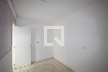 Quarto 2 de casa para alugar com 2 quartos, 95m² em Vila Gustavo, São Paulo