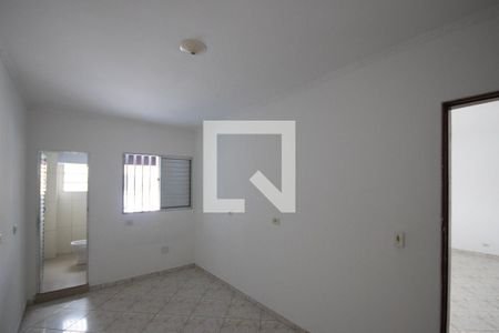 Suite de casa para alugar com 2 quartos, 95m² em Vila Gustavo, São Paulo
