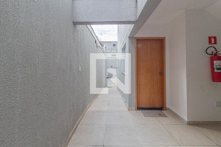 Entrada de apartamento para alugar com 2 quartos, 42m² em Vila Sao Geraldo, São Paulo