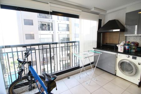 Varanda gourmet de apartamento à venda com 2 quartos, 62m² em Continental, Osasco