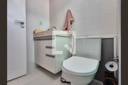 Banheiro da Suíte 2 de apartamento para alugar com 2 quartos, 86m² em Barra da Tijuca, Rio de Janeiro