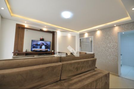 Sala de casa de condomínio para alugar com 3 quartos, 115m² em Vila Nova Mazzei, São Paulo