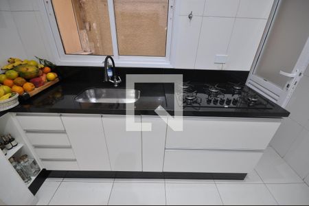 Cozinha de casa de condomínio para alugar com 3 quartos, 115m² em Vila Nova Mazzei, São Paulo