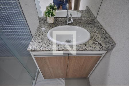 Banheiro Social de casa de condomínio para alugar com 3 quartos, 115m² em Vila Nova Mazzei, São Paulo