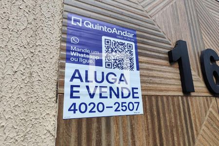 Plaquinha
de apartamento à venda com 2 quartos, 70m² em Vila Dalila, São Paulo