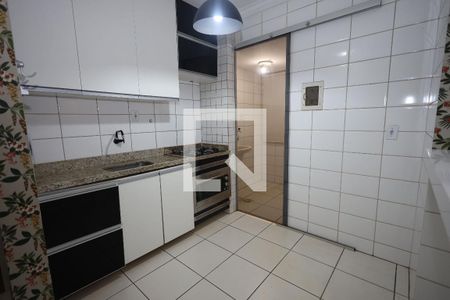 Cozinha de apartamento para alugar com 2 quartos, 59m² em Residencial Eldorado, Goiânia