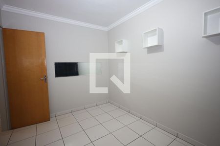 Quarto 1 de apartamento para alugar com 2 quartos, 59m² em Residencial Eldorado, Goiânia