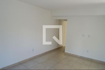 Sala de apartamento para alugar com 2 quartos, 53m² em Taquara, Rio de Janeiro