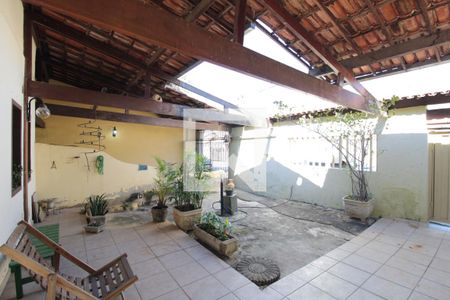 Garagem de casa à venda com 5 quartos, 447m² em Santa Monica, Belo Horizonte