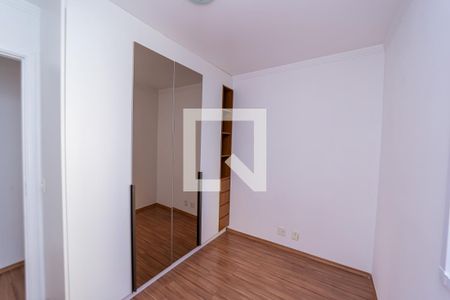 Quarto 1 de apartamento para alugar com 2 quartos, 48m² em Parque Paineiras, São Paulo