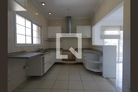 Cozinha de casa de condomínio à venda com 4 quartos, 567m² em Vila Sonia, São Paulo
