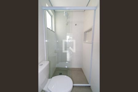 Banheiro Social de kitnet/studio para alugar com 1 quarto, 32m² em Jardim Oriental, São Paulo