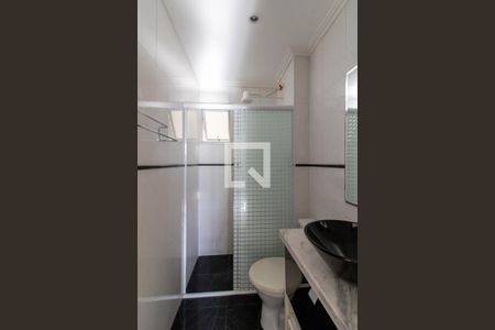 Banheiro de apartamento para alugar com 2 quartos, 76m² em Macedo, Guarulhos