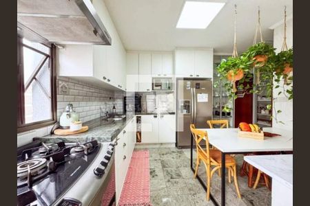 Cozinha de apartamento à venda com 4 quartos, 178m² em Vila Itapura, Campinas