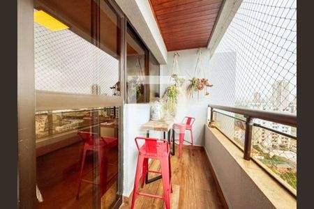 Sacada de apartamento à venda com 4 quartos, 178m² em Vila Itapura, Campinas