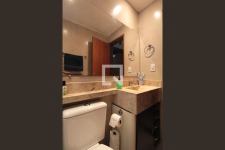 Banheiro Social de apartamento à venda com 3 quartos, 77m² em Ouro Preto, Belo Horizonte