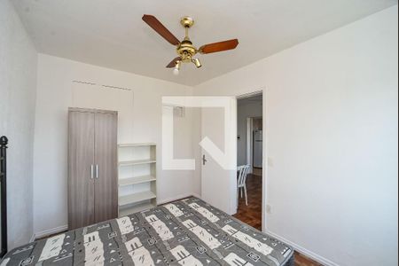 Quarto de apartamento para alugar com 1 quarto, 45m² em Vila Jardim, Porto Alegre