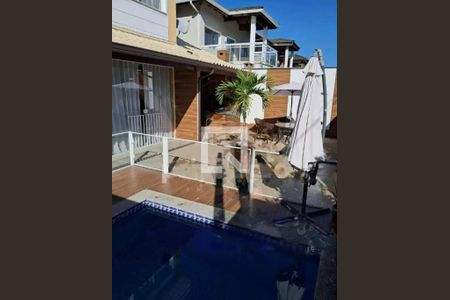 Casa à venda com 4 quartos, 158m² em Vargem Pequena, Rio de Janeiro