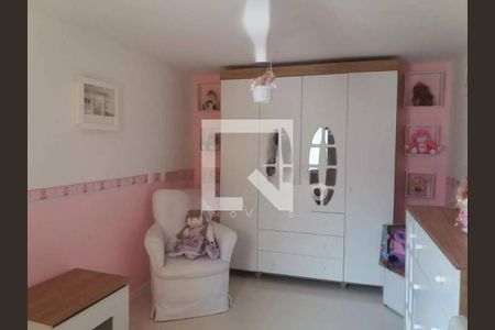 Casa à venda com 4 quartos, 158m² em Vargem Pequena, Rio de Janeiro