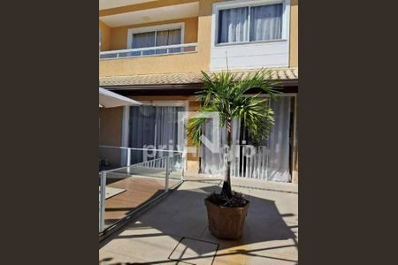 Casa à venda com 4 quartos, 158m² em Vargem Pequena, Rio de Janeiro