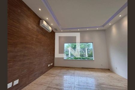 Casa à venda com 5 quartos, 850m² em Barra da Tijuca, Rio de Janeiro