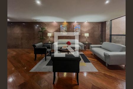 Fachada e portaria de apartamento à venda com 4 quartos, 170m² em Leme, Rio de Janeiro