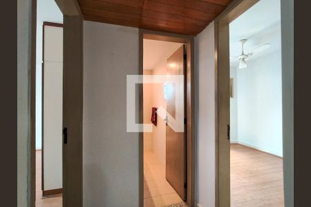 Corredor de apartamento para alugar com 2 quartos, 90m² em Vila Isabel, Rio de Janeiro
