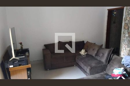 Casa à venda com 1 quarto, 120m² em Olaria, Rio de Janeiro