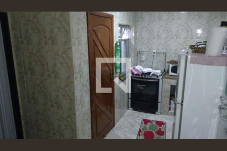 Casa à venda com 1 quarto, 120m² em Olaria, Rio de Janeiro