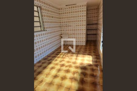 Casa à venda com 5 quartos, 340m² em Olaria, Rio de Janeiro