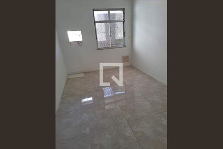 Casa à venda com 5 quartos, 340m² em Olaria, Rio de Janeiro